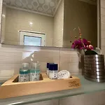 White Rose Guest
