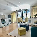 White Rose Guest Burgas