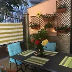 Hotell White Rose Guest Burgas