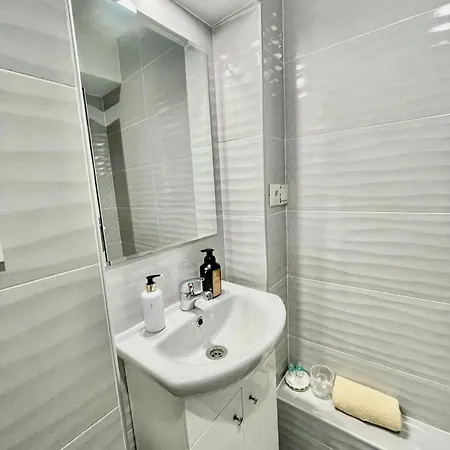 White Rose Guest Burgas City