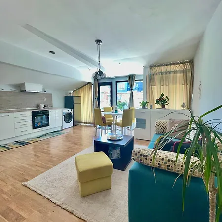 White Rose Guest فندق