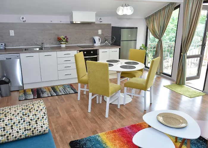 Hotel White Rose Guest Burgas City