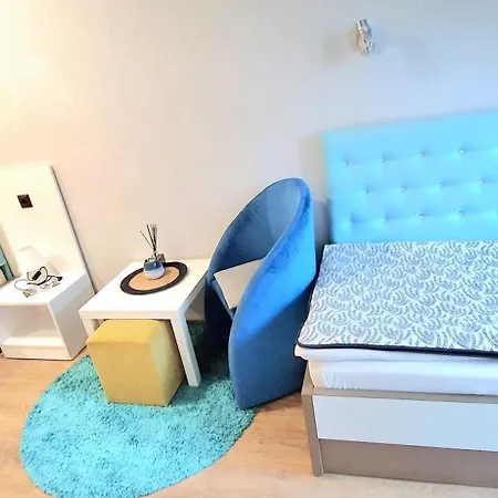 White Rose Guest 2* Burgaz