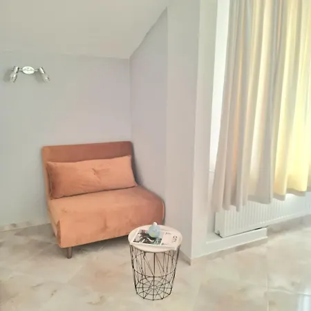 White Rose Guest 2* Μπουργκάς