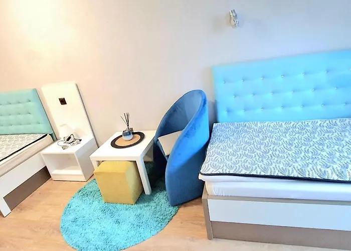 White Rose Guest 2* Burgas City